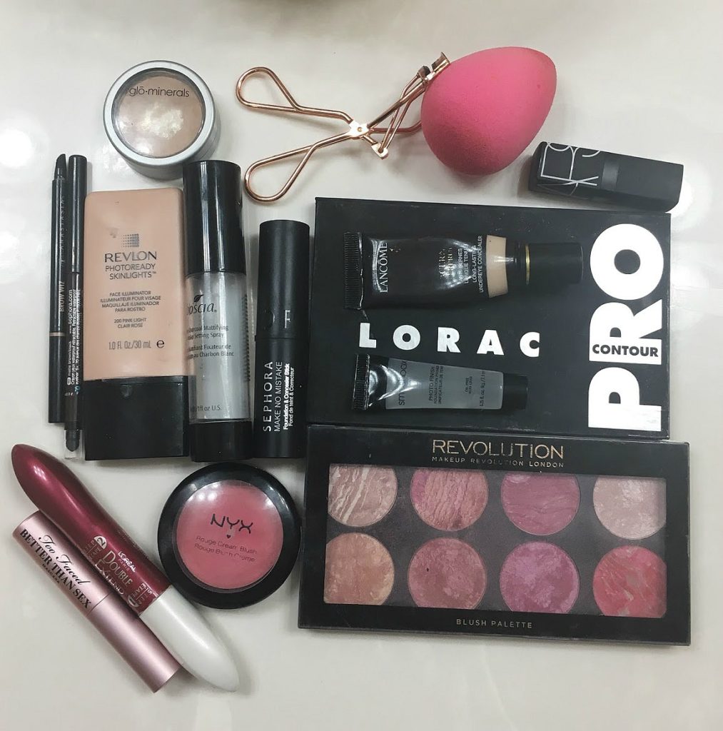  My Cancer Chic Blogger Anna Crollman makeup prodtucts for her Makeup Routine
