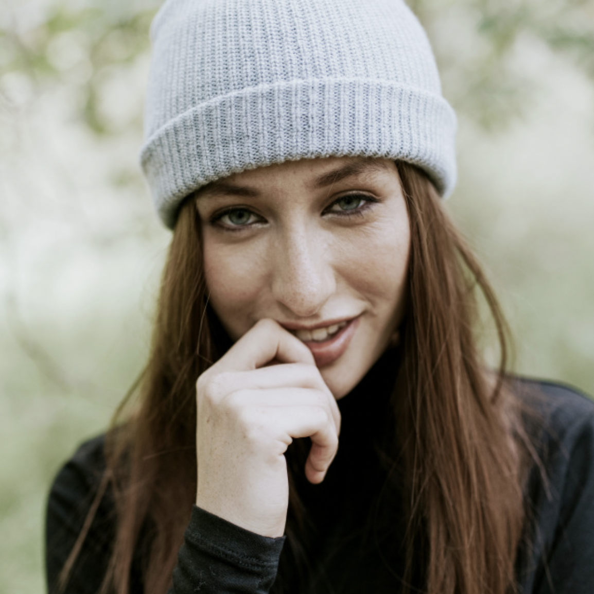 My Cancer Chic Blogger Anna Crollman shares 5 Cute Hats to Help You Cope with Hair Loss - in photo: woman wearing a Cashmere Beanie in Warm Brunette Dear Martha
