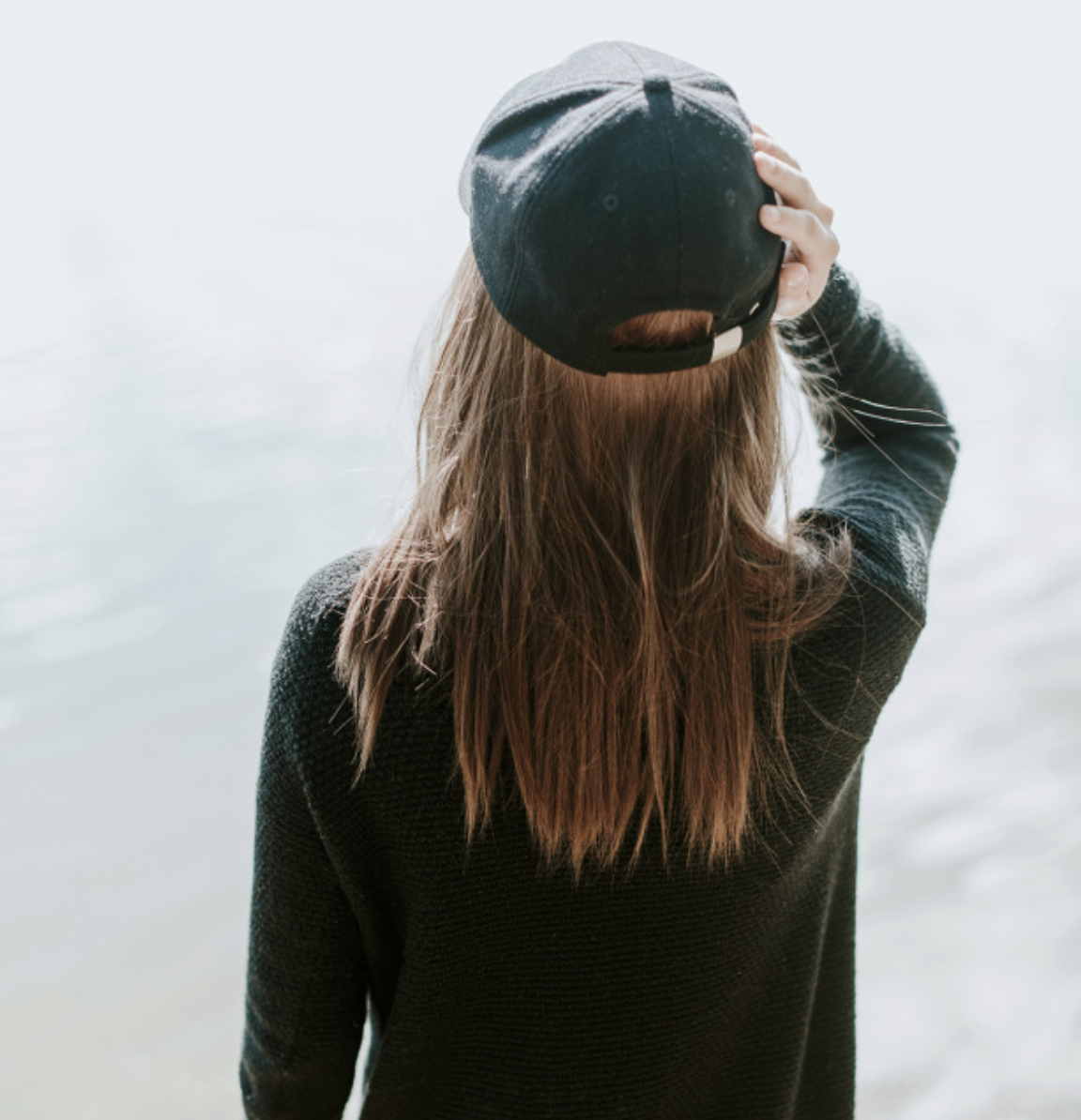 My Cancer Chic Blogger Anna Crollman shares 5 Cute Hats to Help You Cope with Hair Loss - in photo: woman wearing a baseball hat