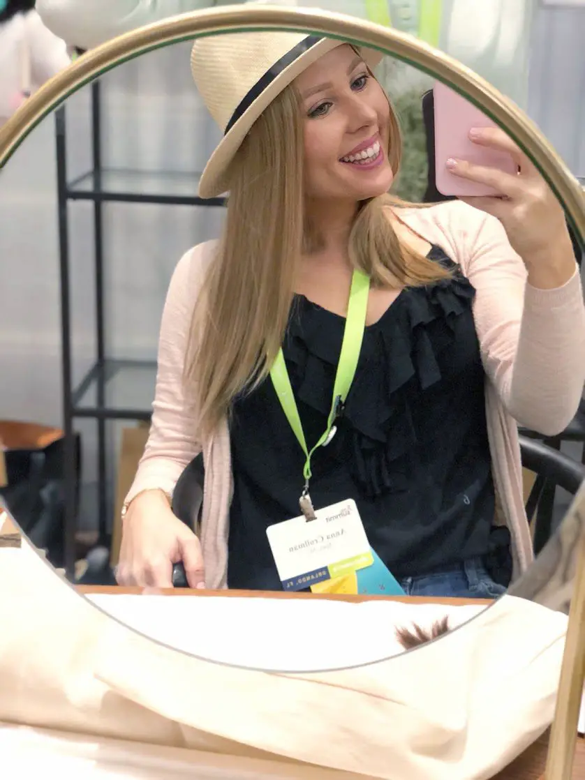 My Cancer Chic Blogger Anna Crollman shares 5 Cute Hats to Help You Cope with Hair Loss - in photo: woman wearing a Classic Panama 