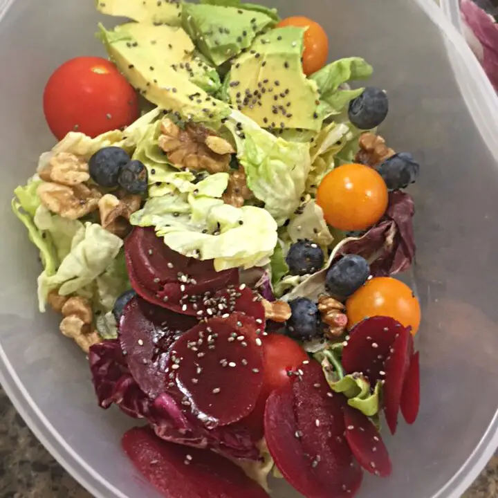 What I Eat In A Day _Salad 