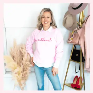 Dress up Graphic Sweatshirt_pink sweatshirt - white button down