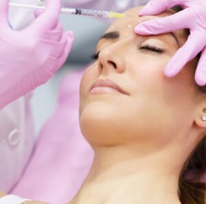 women receiving Botox injection
